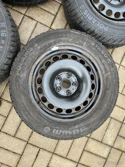 4x plechový disky 5x112 R16, zimní pneu 80% - 2