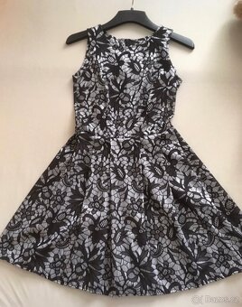 Krásné společenské šaty + bolerko - 2