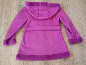Nádherný dívčí kabátek 6-8 let - 2