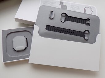 Apple Watch Ultra 3 (2025) + Cellular Černý titan - ZÁRUKA - 2