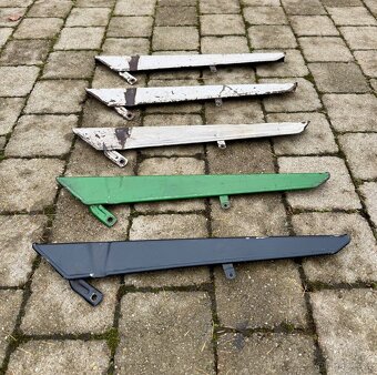 Jawa 50 pionýr, mustang - kryty řetězu - 2