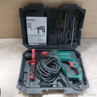 Vrtací a sekací kladivo Parkside PBH 1050 B2, 2 hlavice,kufr - 2