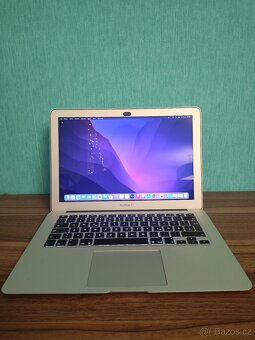 MacBook Air A1466 | i5 • 8GB • 128GB - 2