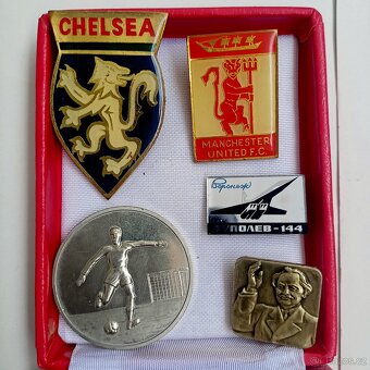 Sbírka starých odznaků - 2