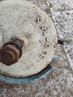 Mlýnek na kukuřici - 2