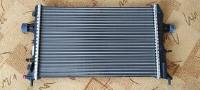 Chladič Opel Astra 1,6 originální díl - 2