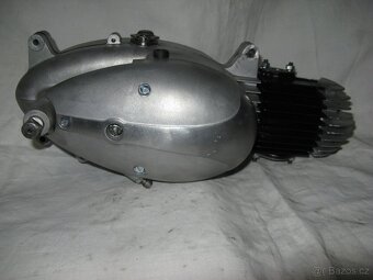 JAWA 550 - 555 motor 2 - 2