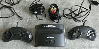 Originál Sega Mega drive, jako nová - 2