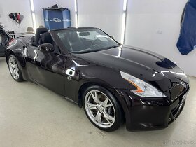 Nissan 370 Z, 3.7 V6 241kW Manual 2011 - 2