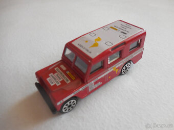 Land Rover - 2