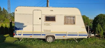 Dobře udržovaný karavan Bürstner Fun 420 TN až pro 4 osoby - 2