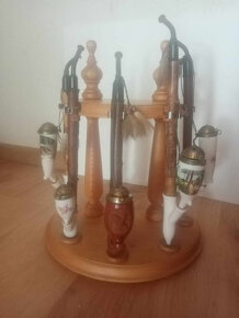 dekorativní porcelánové dýmky ve stojanu - 2