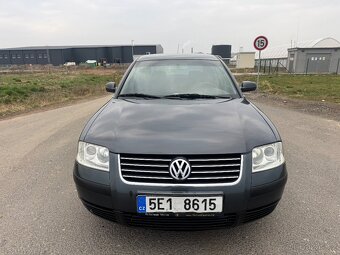 Volkswagen Passat 1.9 TDI 96Kw - 2