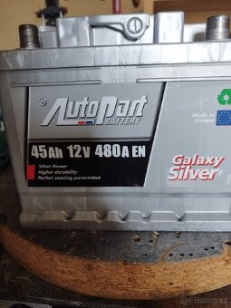 Autobaterie - 2