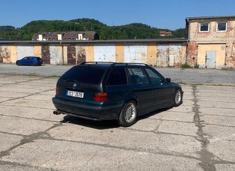 bmw e36 320ia touring - 2
