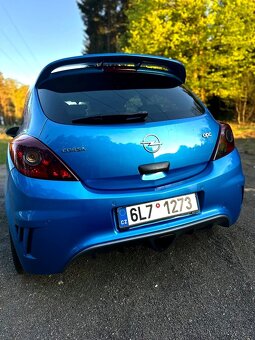 Opel Corsa OPC 1.6 turbo 141kw - 2