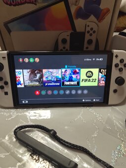 NINTENDO SWITCH OLED - 2