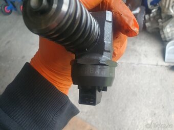 Vstriky 1.9 tdi 96kw ASZ - 2