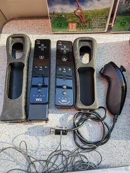 Nintendo Wii - 2