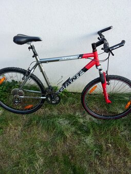 Horské kolo Giant. velikost L. shimano Deore. kola 26". zac - 2