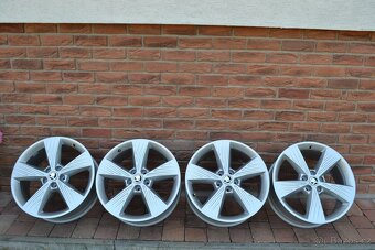 5x112 R19 Hliníkové disky Škoda Superb 3 - 2