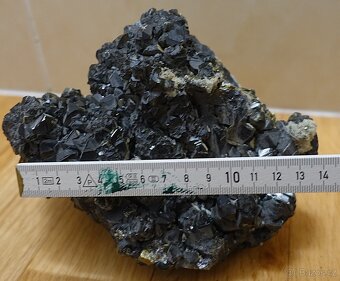 Krystalická drúza sfaleritu (blende) – 2258 g, 16×13×12 cm - 2