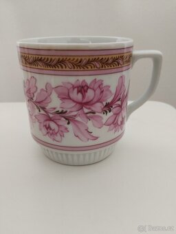 Porcelánový hrnek Royal Dux Bohemia - 2