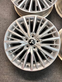 R18”Outlander / Eclipse Mitsubishi - originál - TOP STAV - 2