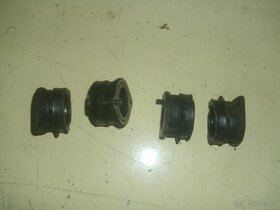 Kawasaki zxr 400  příruby karburátoru /komínky/ - 2