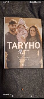 Prodám knihu taryho svět 2 kusy poslední nové. - 2
