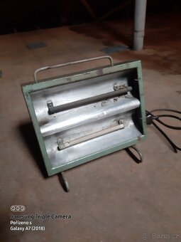 Prodám 2 ks el.přímotopná, přenosná malá kamínka - 2