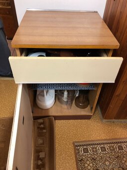 Skříňka do kuchyně - 2