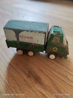 Prodám staré plechové nákl.autíčko - 2