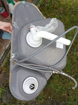 Granitový dřez Franke šedý kámen - 2