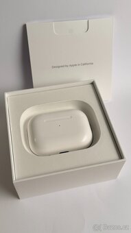 Apple AirPods Pro (2. generace) s MagSafe pouzdrem s USB-C - 2