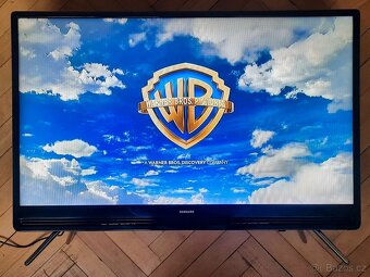 LED 32" Samsung UE32K4102 - 2