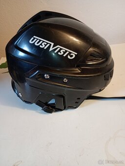 Dětská hokejová helma - 2