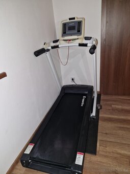 Běžecký pás Akamar - 2