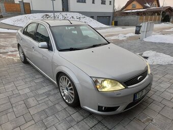 Mondeo ST 220 SEDAN - 2