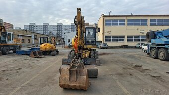KOMATSU PW 110 - 2