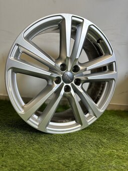 Alu kola 5x112 r20 (Q7s) - 2