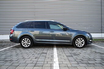 Škoda Octavia Combi 1.6 TDI 115k Ambition DSG - 2