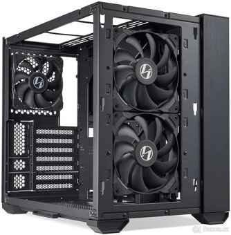 Lian Li O11 Air Mini Black - použito cca 1/2 roku - 2