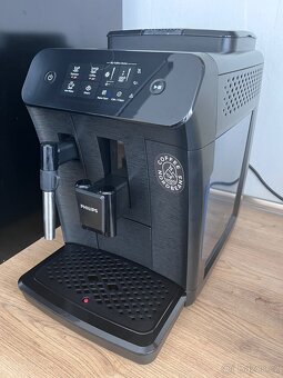 Prodáme automatický kávovar Philips EP0820 - 2
