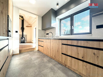 Prodej rodinného domu, 190 m², Jablunkov, ul. Bezručova - 2