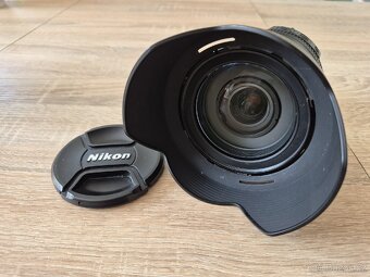 Nikon 24-120 mm f/4 AF-S ED VR - 2