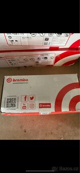 Brzdové kotouče a destičky Brembo BMW X3 E83 - 2