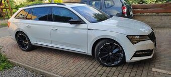 Škoda Superb 2.0 TDi Sportline.Rezervace 4,6 - 2