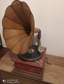 Gramofon na kliku - 2