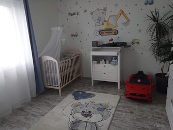 Ikea přebalovací pult a postylka - 2